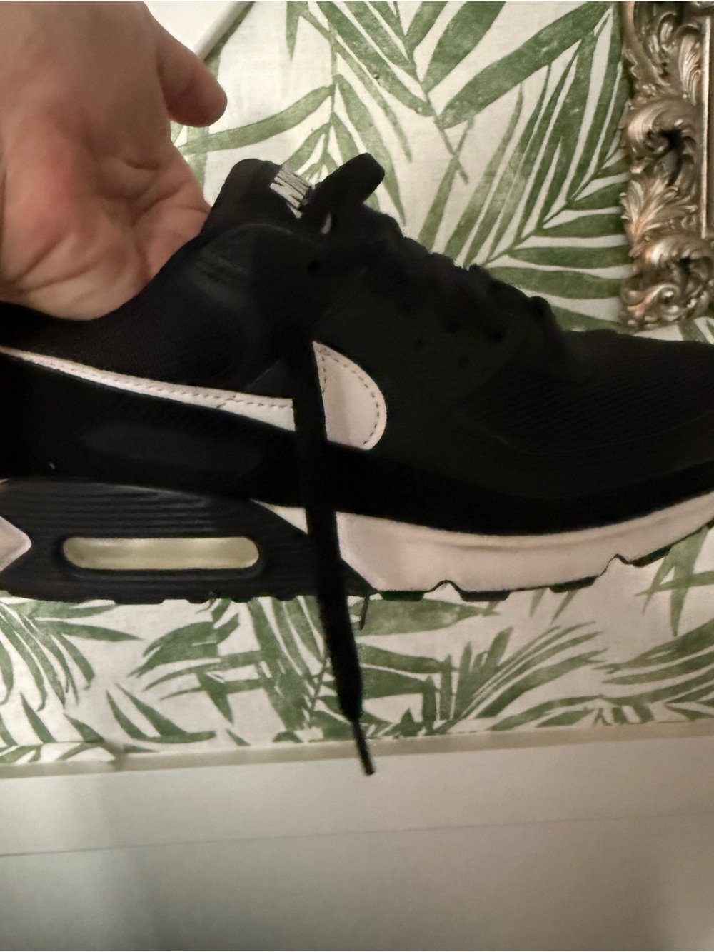 Authentic Nike Black and White Women's Air Max Style Sneakers size 7.5